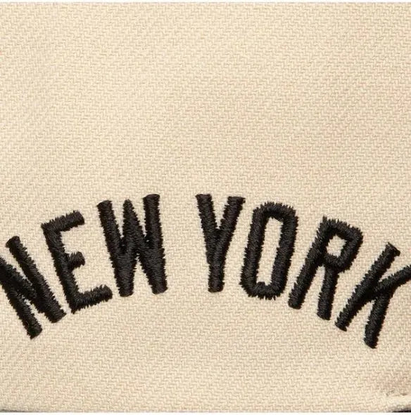 New York Yankees Cream Mitchell & Ness Snapback