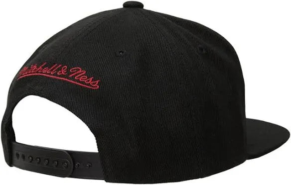 Chicago Bulls Mitchell & Ness Dual Whammy Snapback