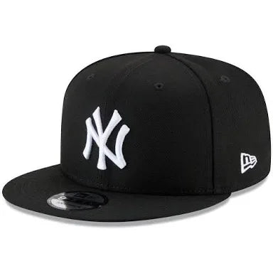 New York Yankees Black & White New Era 9Fifty Snapback