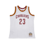 Cleveland Cavaliers LeBron James 2015-16 Mitchell & Ness Swingman jersey - White