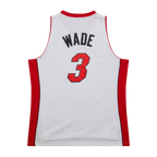 Miami Heat Kids Dwayne Wade 2005-06 Mitchell & Ness Swingman jersey