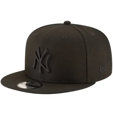 New York Yankees ALL Black 9Fifty Snapback